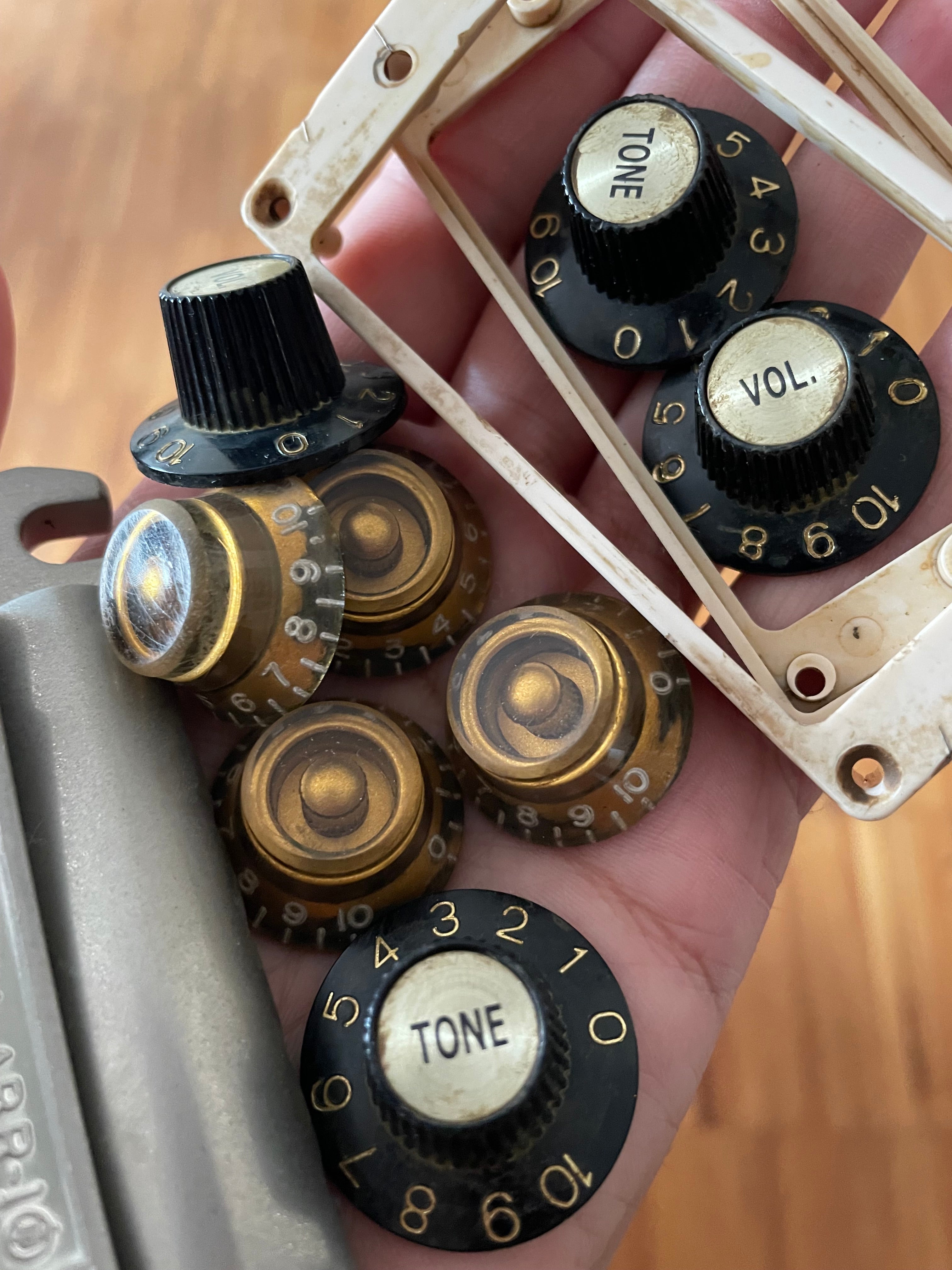 HystericParts Cooldish  Area59 サムナット　未開封 Featured products – 59 Parts - aged relic guitar parts for