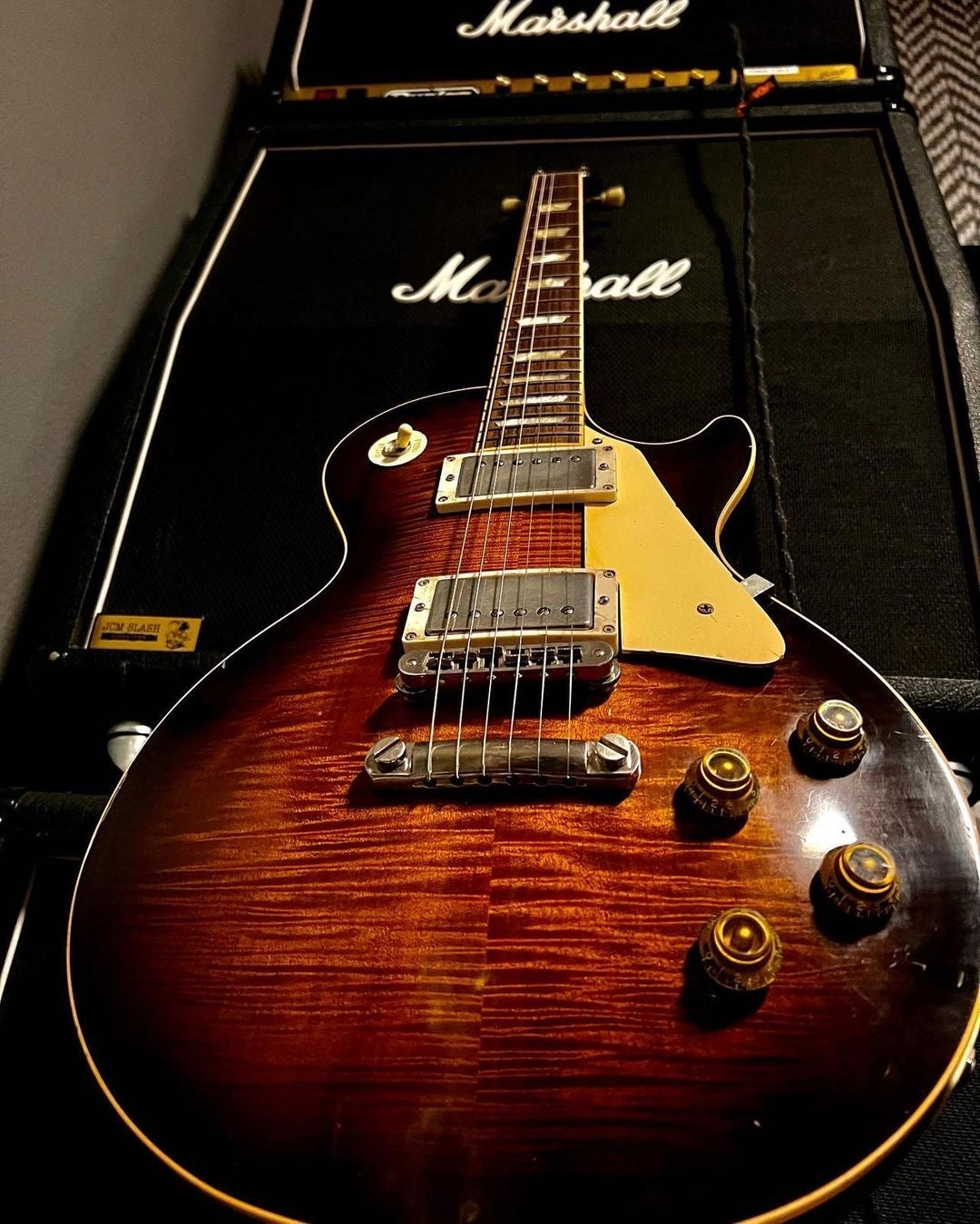 Gibson aged set, Pickguard, Pickup rings, switch plate, Top Hat knobs and jack plate, Les Paul, relic, 59 Parts
