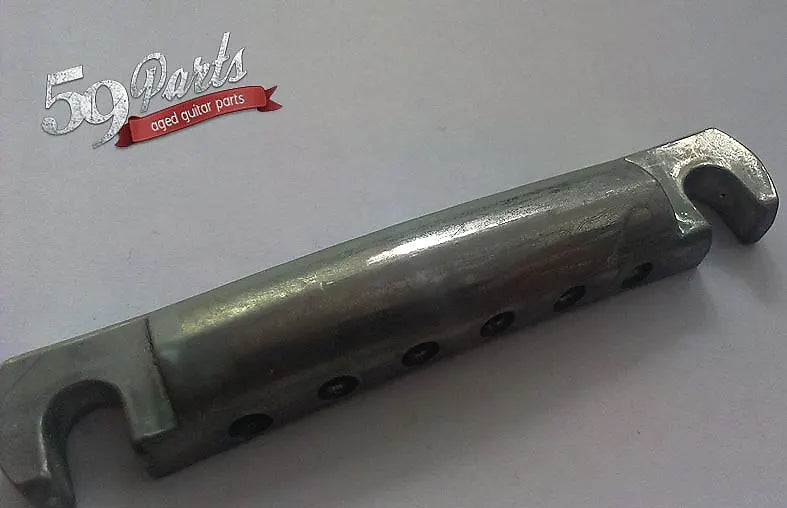 Aged aluminium lightweight tailpiece w/posts, Gibson Historic PTTP-060 stoptail, relic