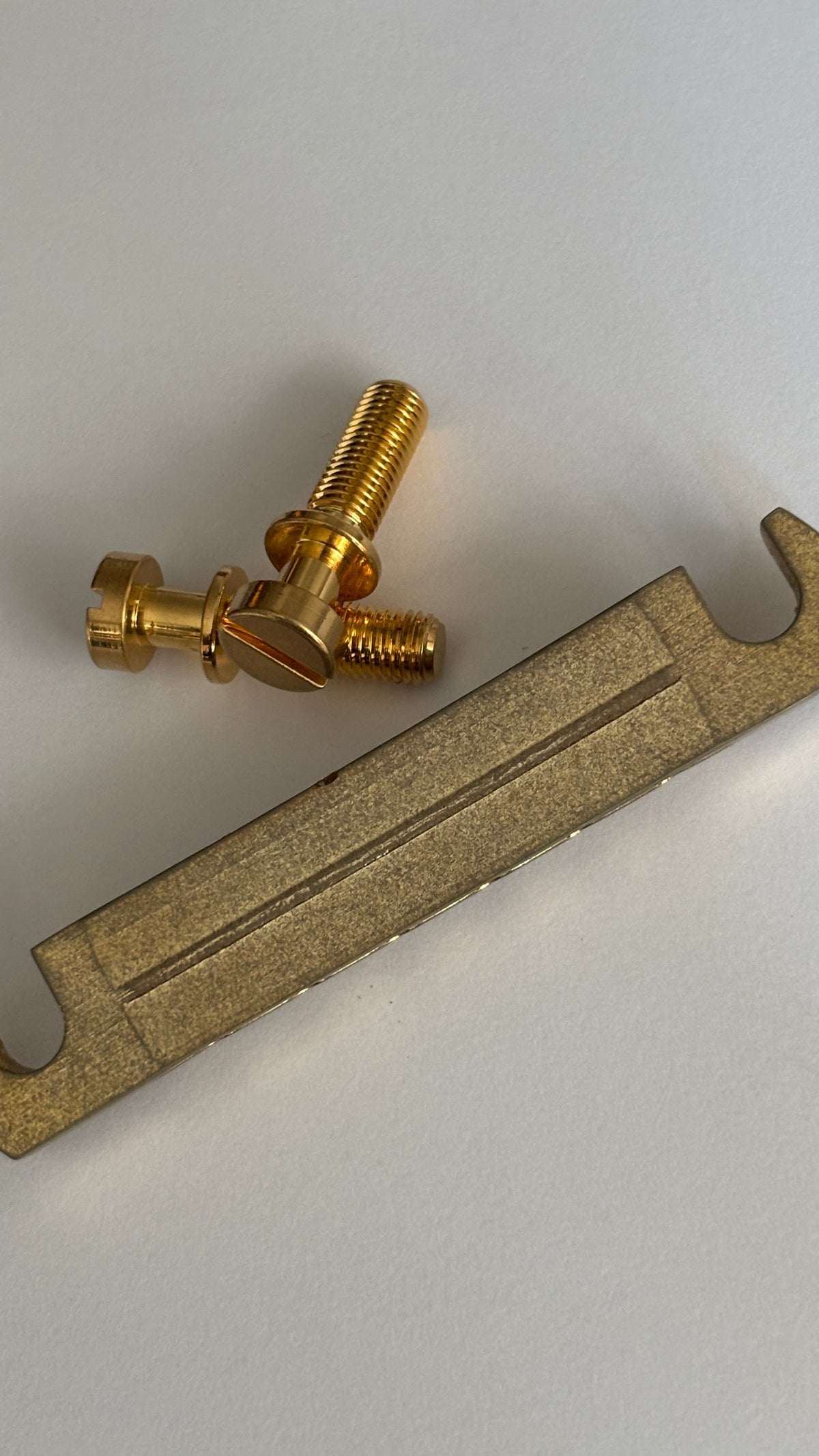 Aged Gold lightweight tailpiece w/posts, Gibson Historic stoptail, relic