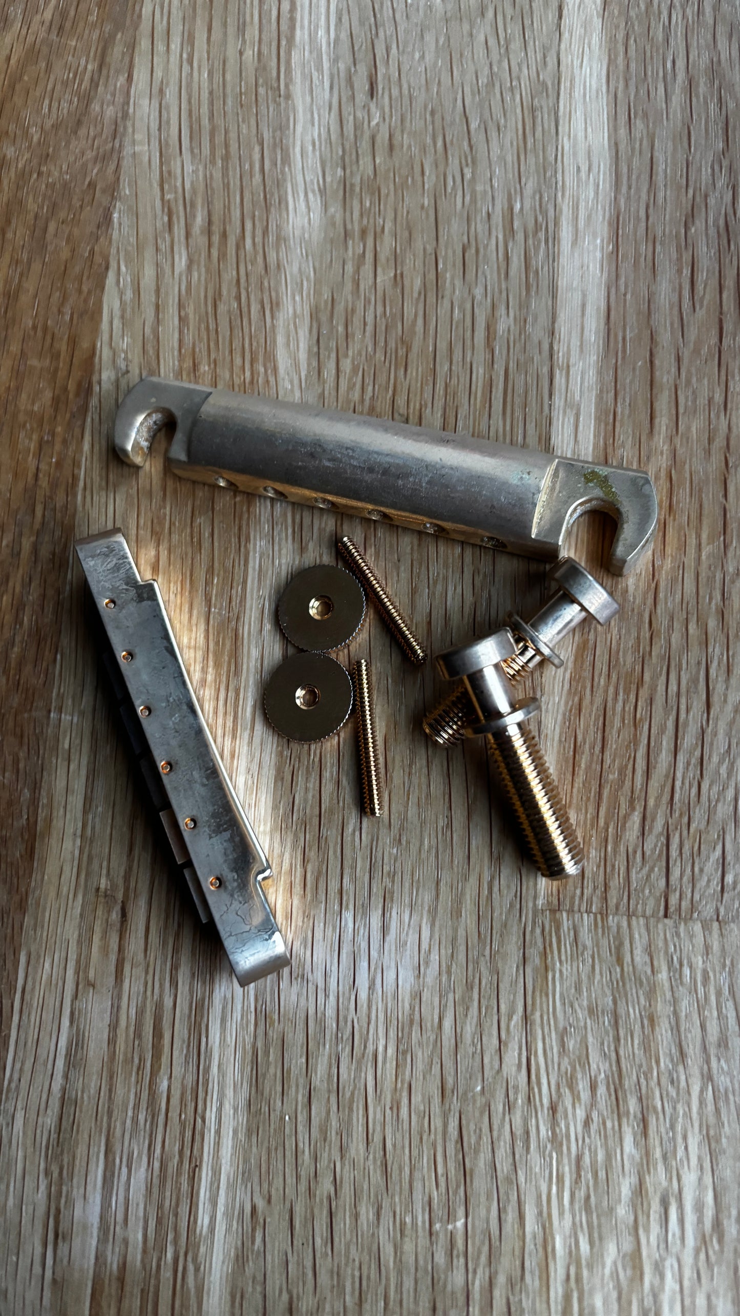Aged Gibson GOLD Historic No-wire ABR-1 and stoptail set