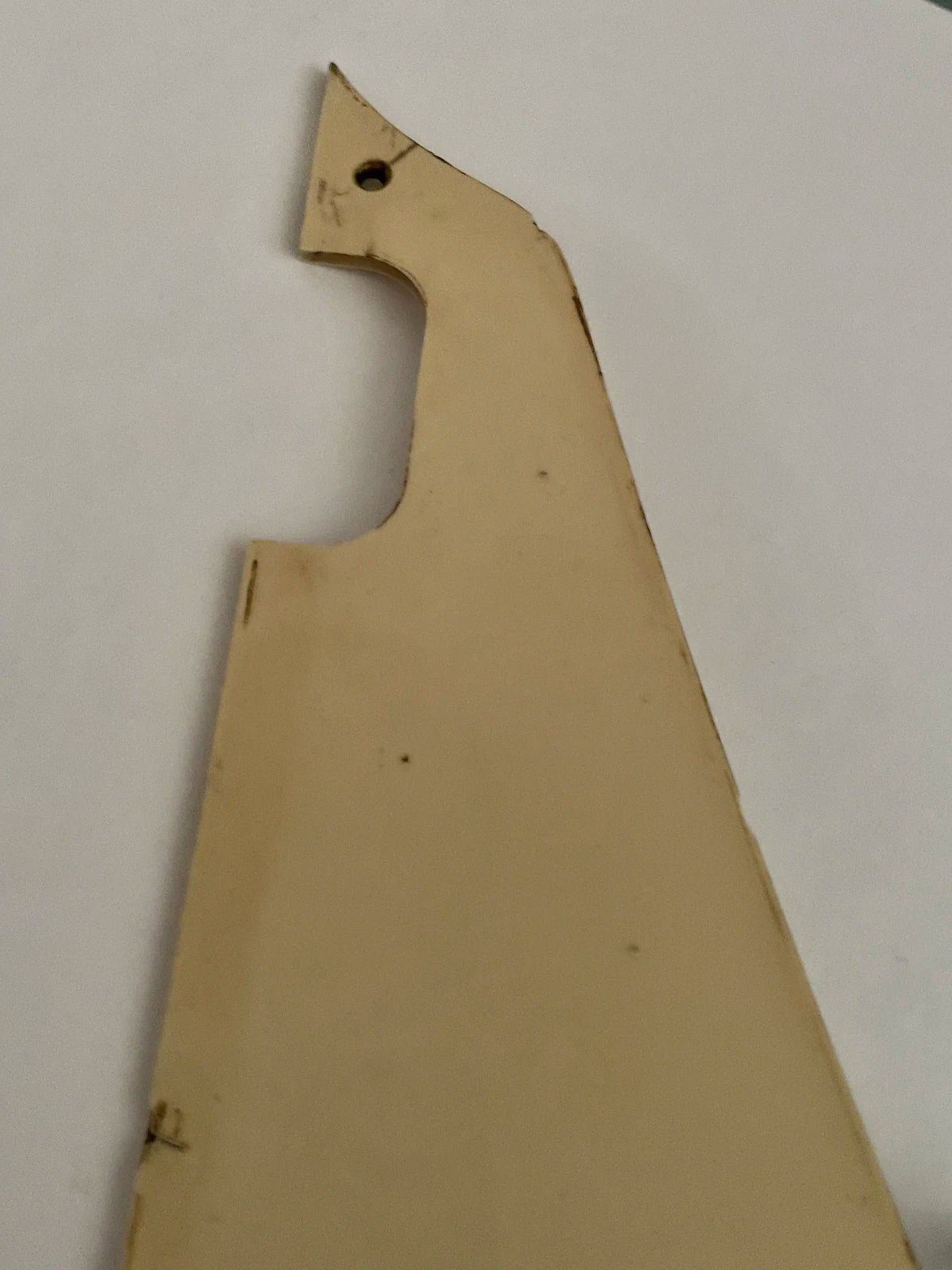 Aged Les Paul P90 Pickguard w/bracket and screws, CREAM, for Gibson Les Paul Historic