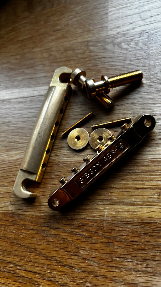 Aged Gibson GOLD Historic No-wire ABR-1 and stoptail set